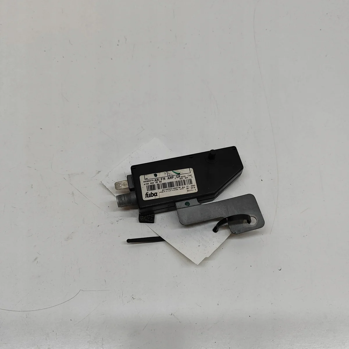 Amplificateur antenne Mercedes-Benz OE A1638200089
