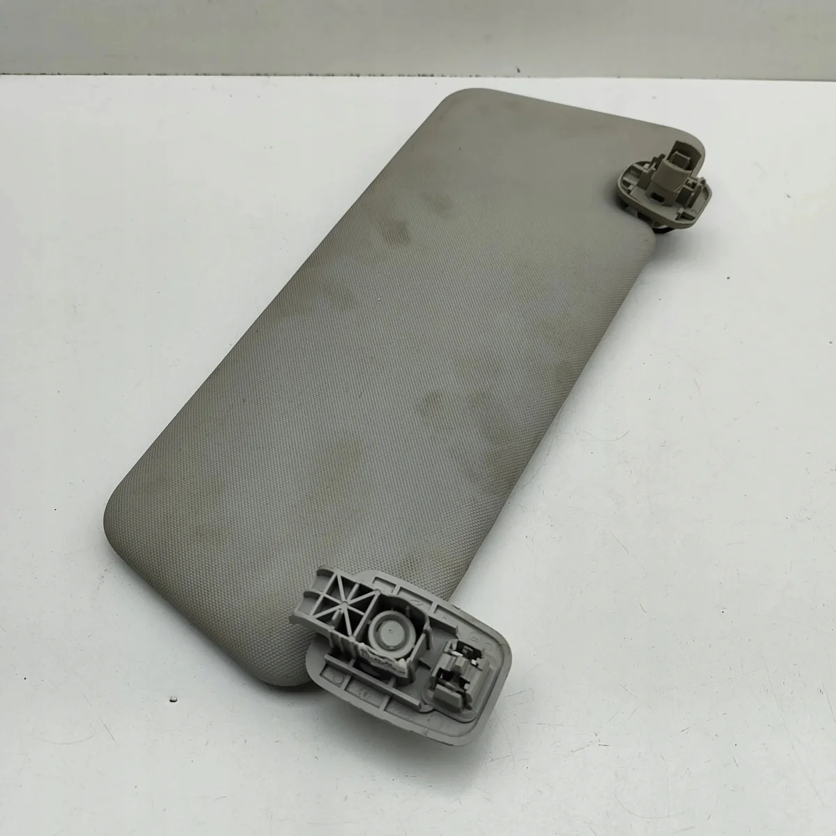 Renault Zoe 2018 Protetor Solar Direito OEM 964010303R image 3