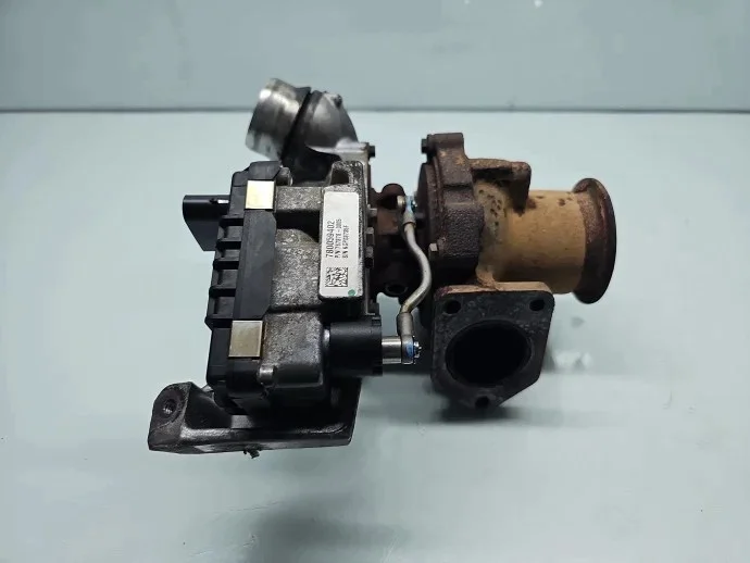 Turboahdin BMW 1 (E81, E87) 2.0 N47D20U0 image 4