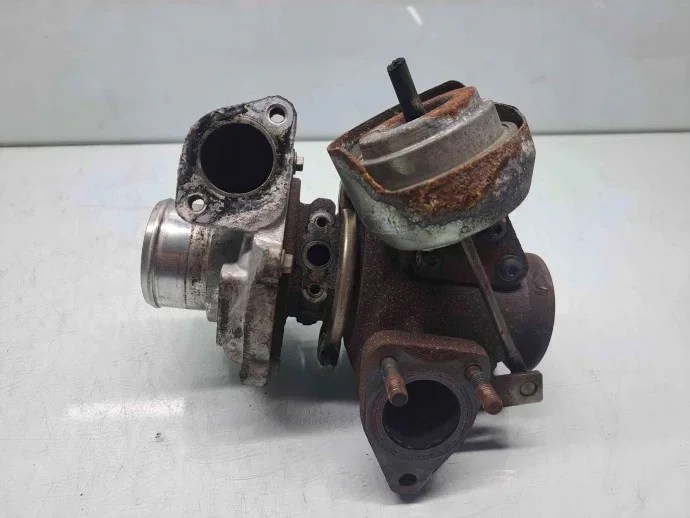 Turbo Opel Zafira C 2.0 CDTI Käytetty