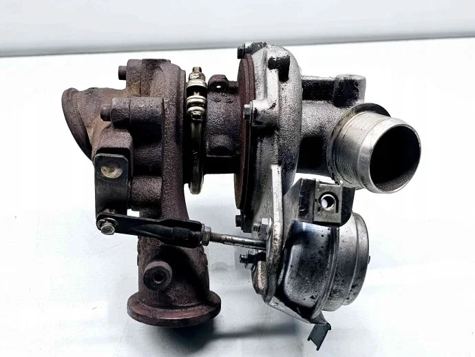 Turbocharger Citroen C5 II 2.2 HDI 9681885680 image 4