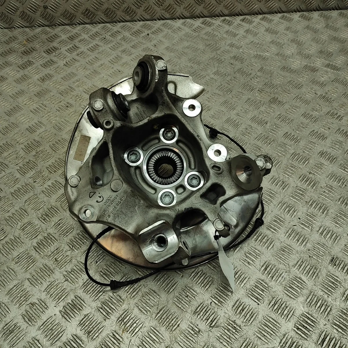 Buje Rueda Trasera Derecha BMW 5 G60 image 5