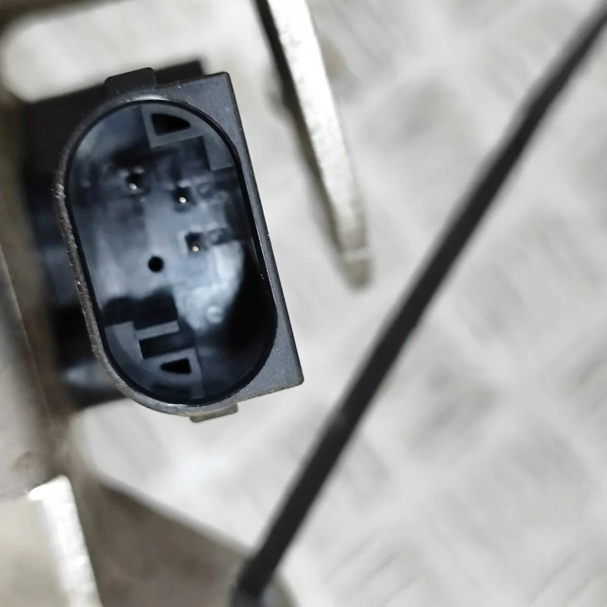 BMW 5 (G60) Sensor Niveauregulierung Rechts Hinten image 5