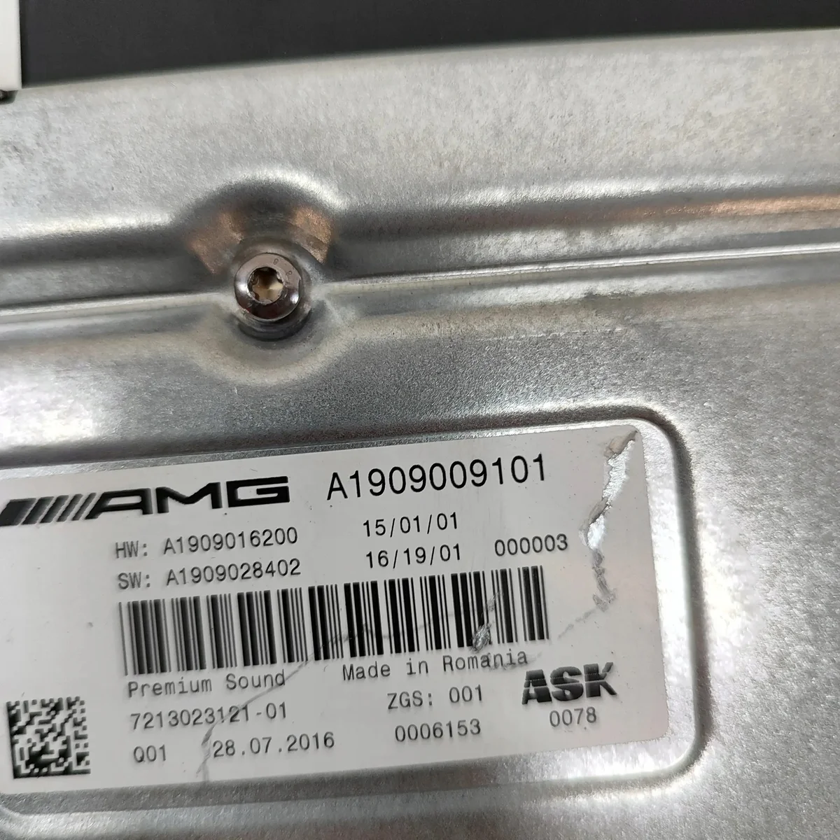 Mercedes GT 190 Burmester Verstärker A1909009101 image 6