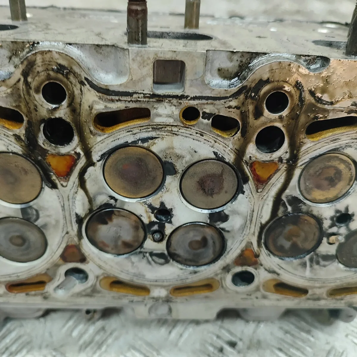 Audi A4 B8 S4 B8 S5 8T Cilindro 06E103067BP image 10
