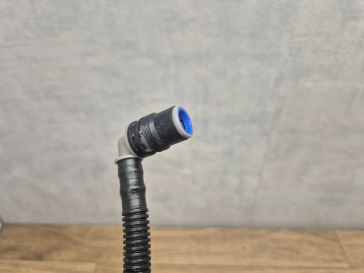 BMW F20 F21 F30 F32 F36 Schlauch Scheibenwaschanlage image 3