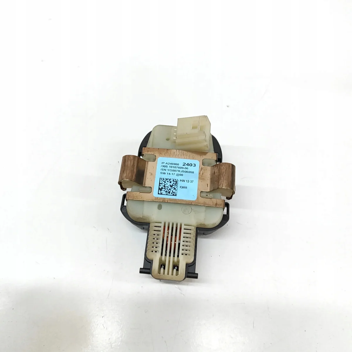 Regensensor Infiniti Q30 A2469002403 image 3