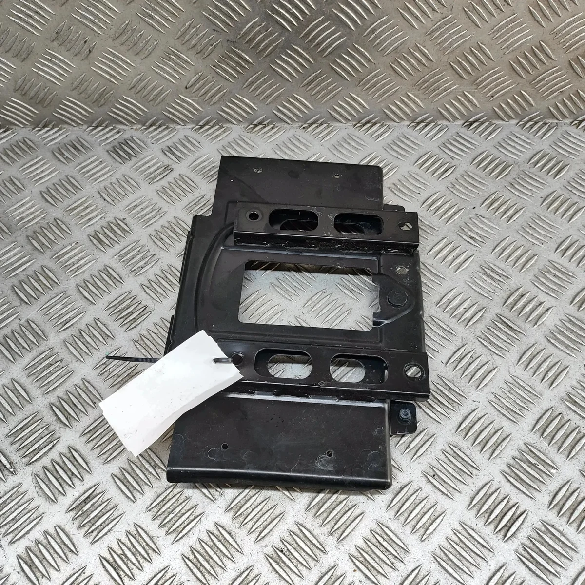 Support batterie Mercedes-Benz AMG GT A1906209401 image 3