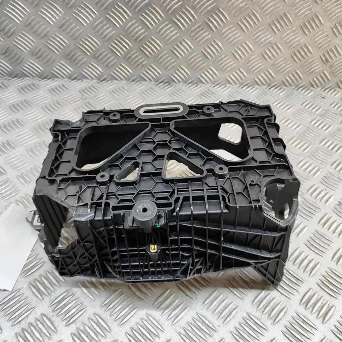 Base Batteria BMW 5 (G60) 5A0C7C0 Usato image 4