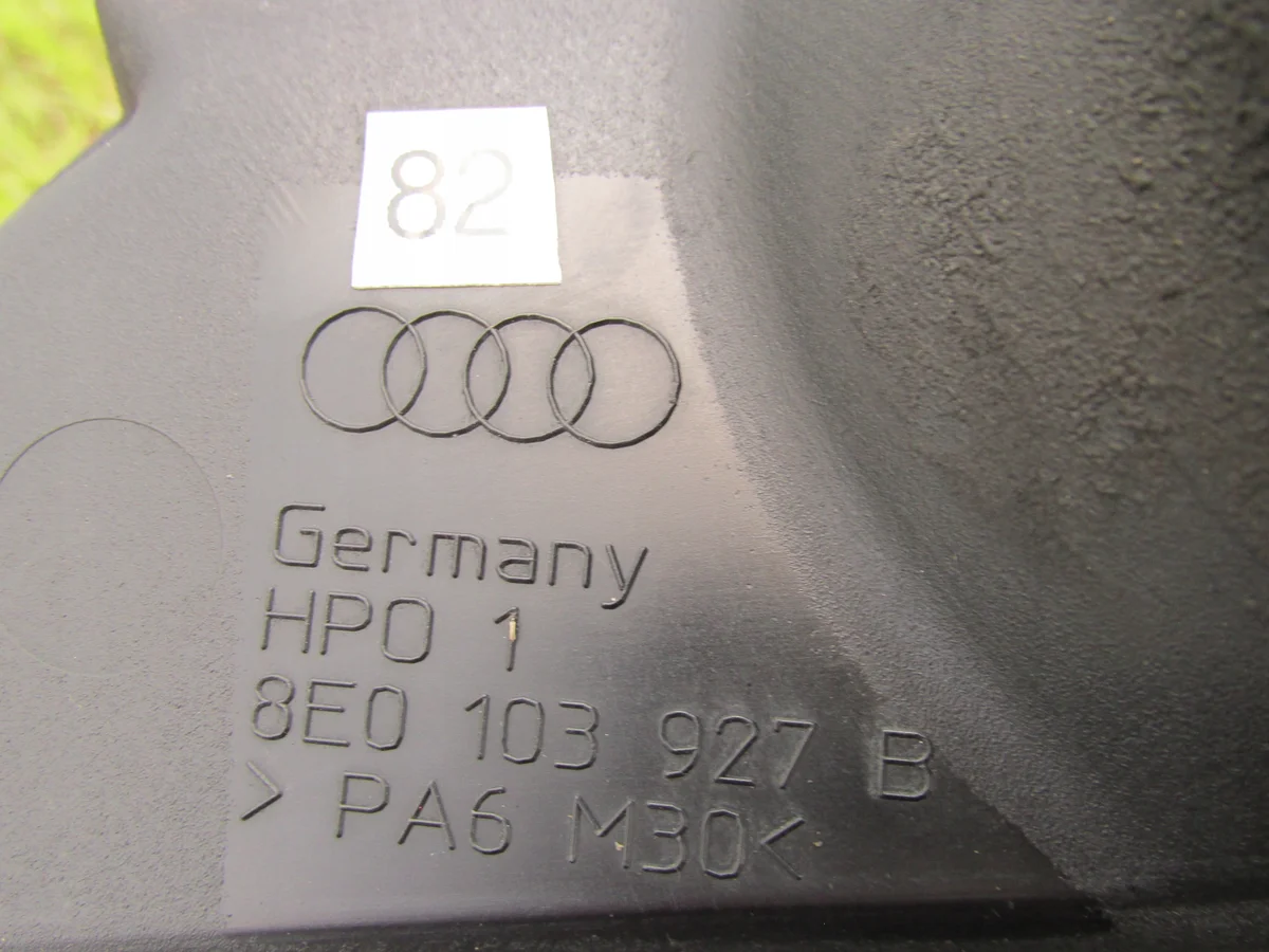 Cache moteur Audi A4 B6 B7 8E0103927B image 8