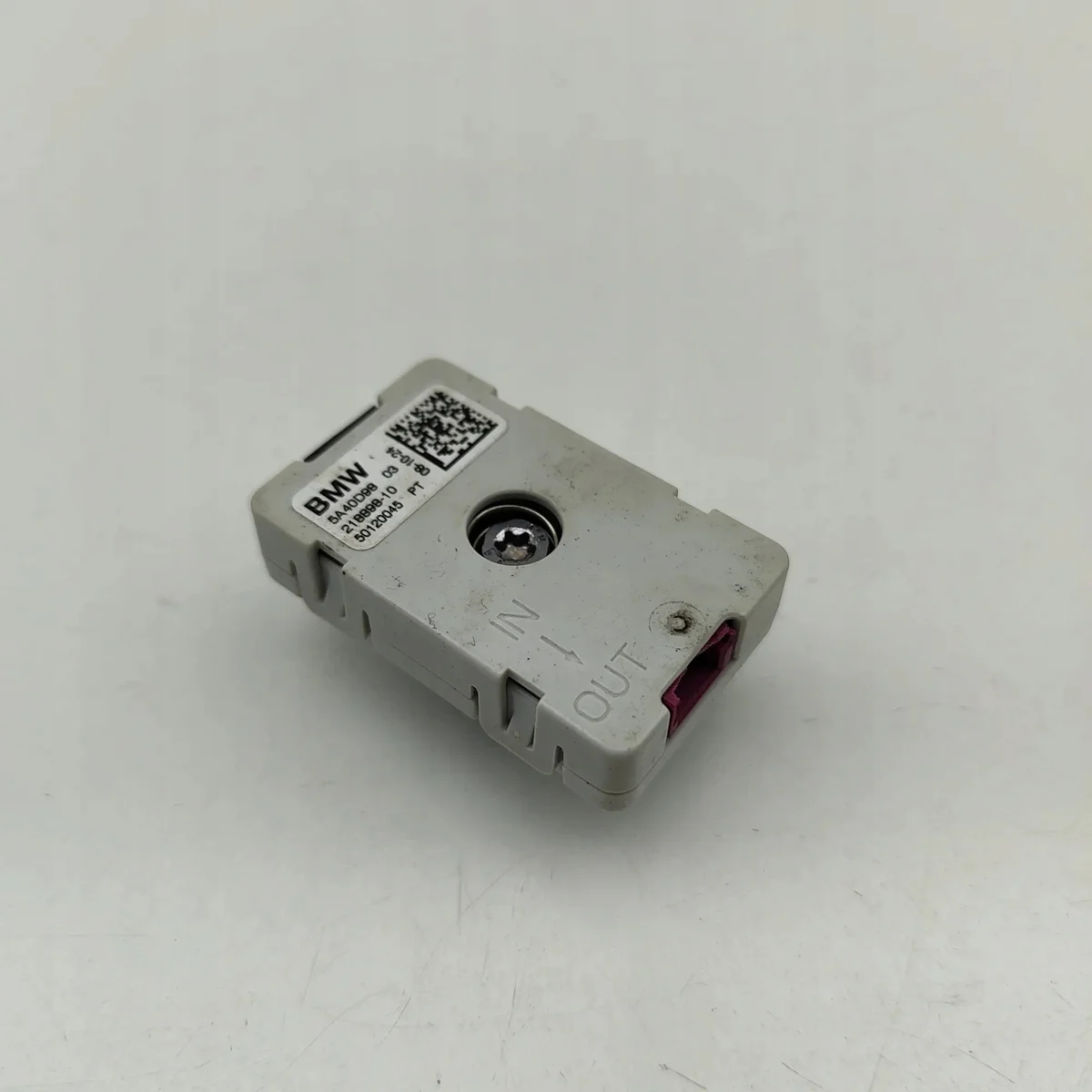 BMW 5 G60 Versterker Antenne 5A40D98 image 3