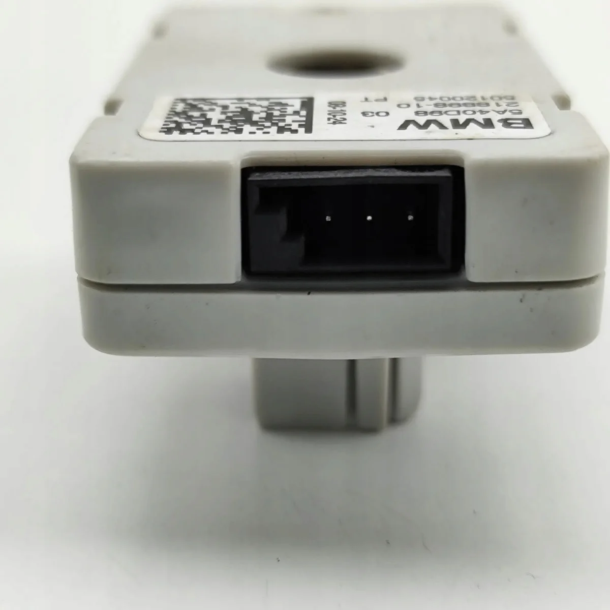 BMW 5 G60 Versterker Antenne 5A40D98 image 8