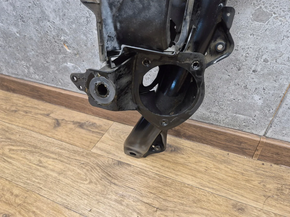 BMW F20 F21 F22 F30 F32 F36 Vorderachsträger image 5