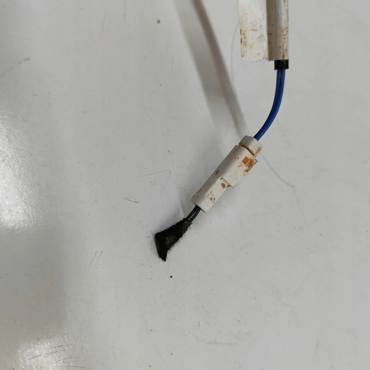 BYD HDF3642800Z Maniglia Portellone Usato thumbnail 6
