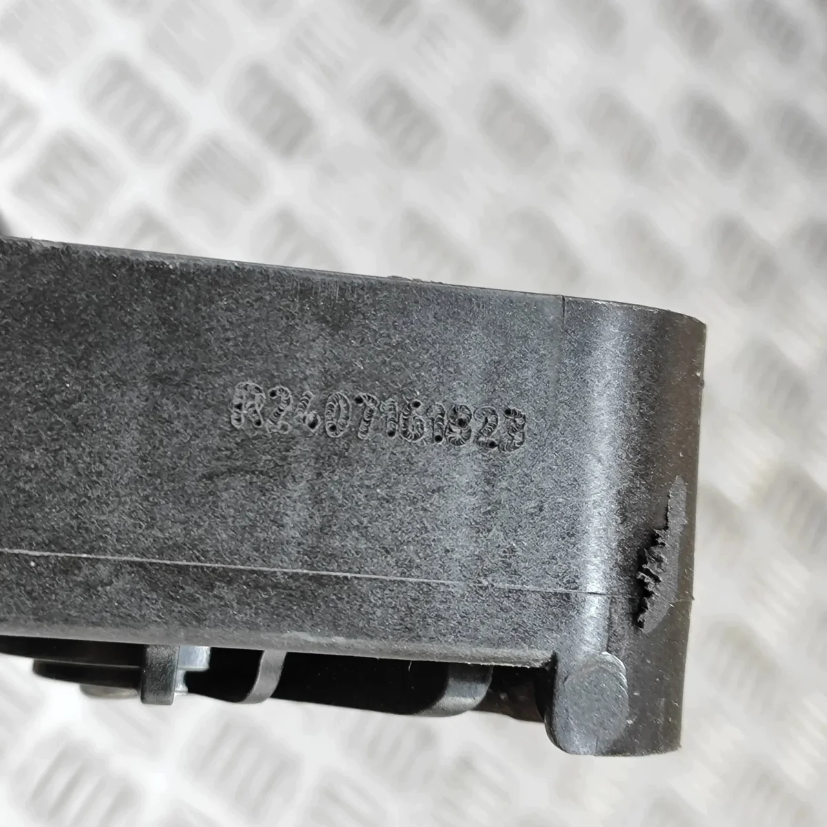 Support batterie Nissan Qashqai J12 244D26RA0B image 7