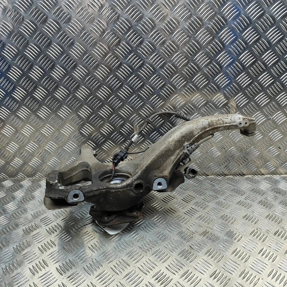 Porsche Taycan Vridstyrenhet Framhöger 971407615C image 3
