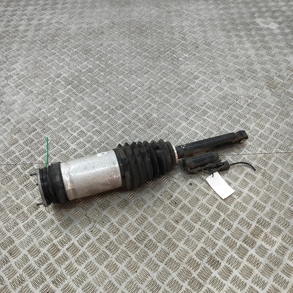 Höger bakre luftfjädring Tesla Model X image 3