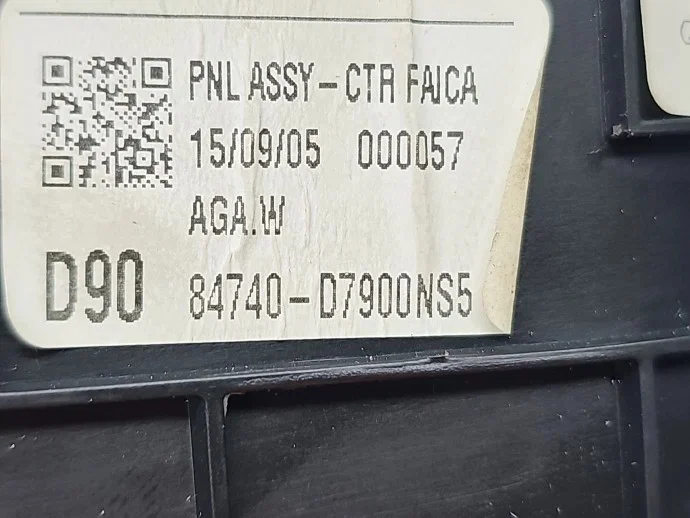 Cadre autoradio Hyundai Tucson III 84740-D7900 image 6