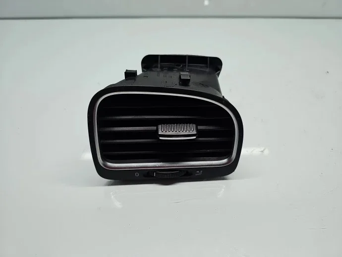 Ventilationsgaller höger VW Golf 6 5K0818510D