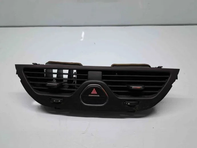 Griglia bocchetta aria Opel Corsa E 13377949