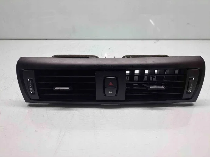 Grelha Ventilação Central BMW 1 F21 (2012-2017)