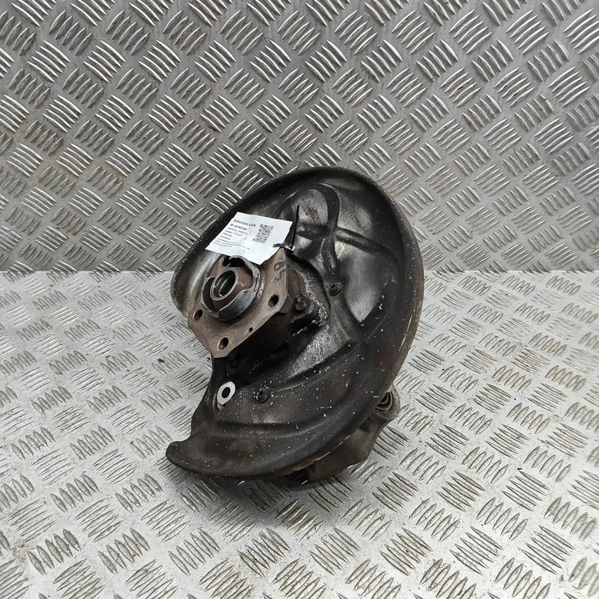 Audi Q5 FY Moyeu Roue Arrière Droit 8W0407607A image 3