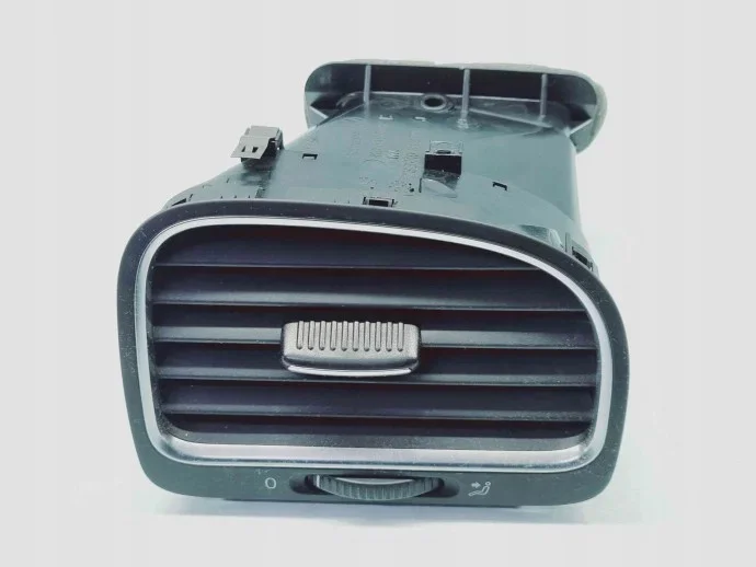 VW Golf 6 ventilationsgaller höger 5K0819710J