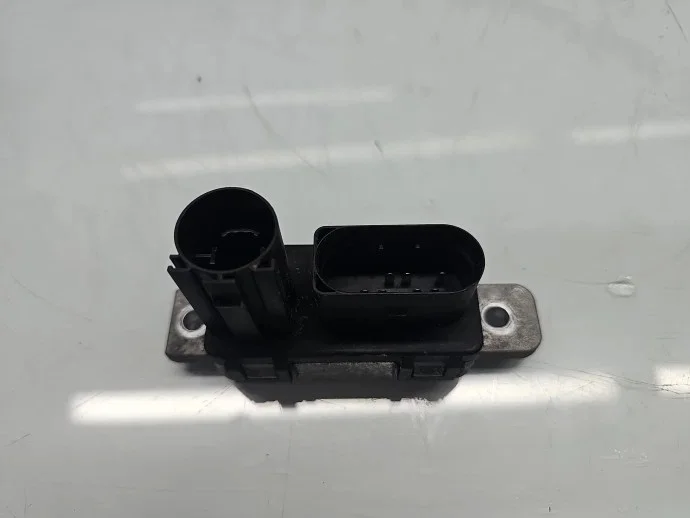 Relé Volvo S80 II 31431776 Usado