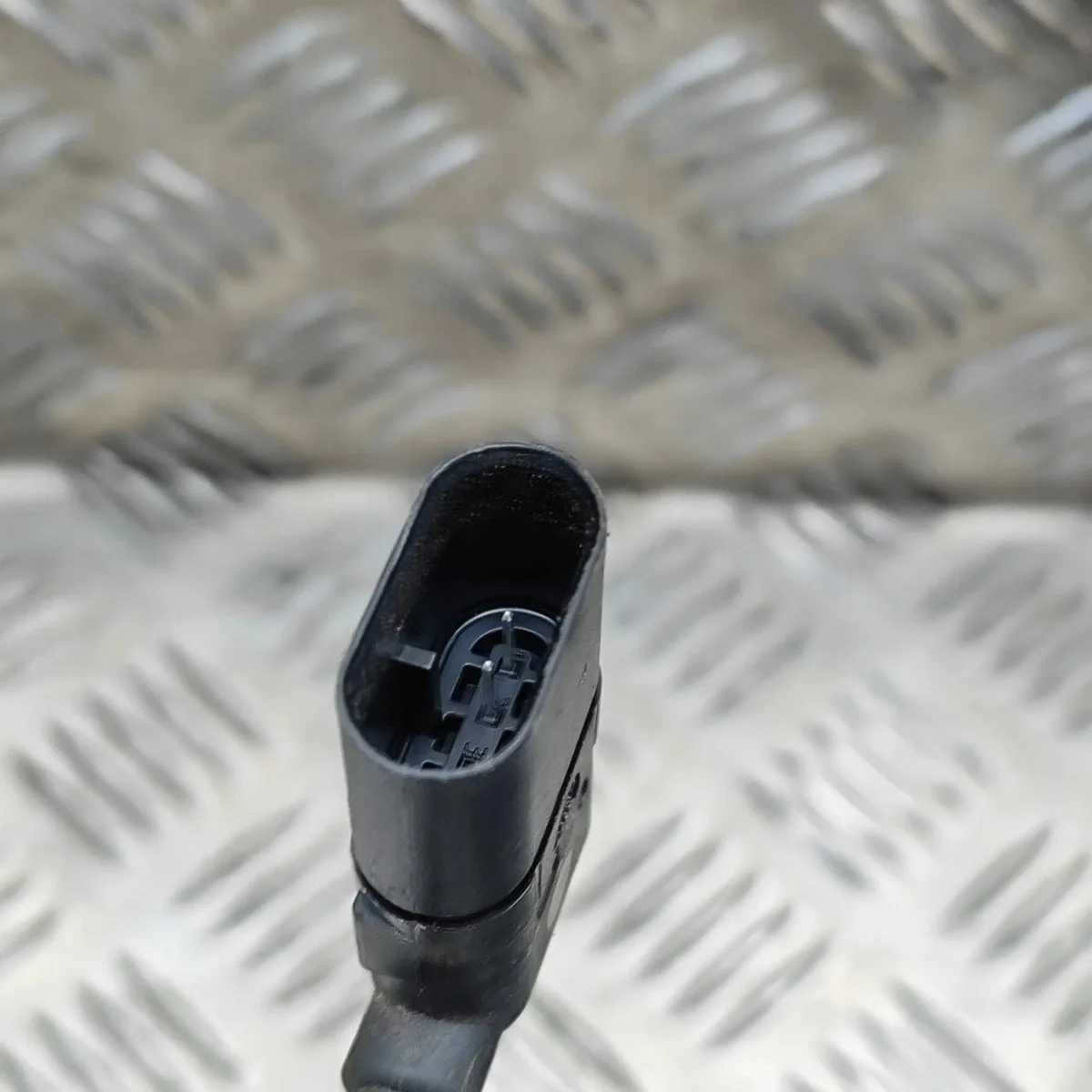 Achterste fusee links Mercedes C S206 image 7