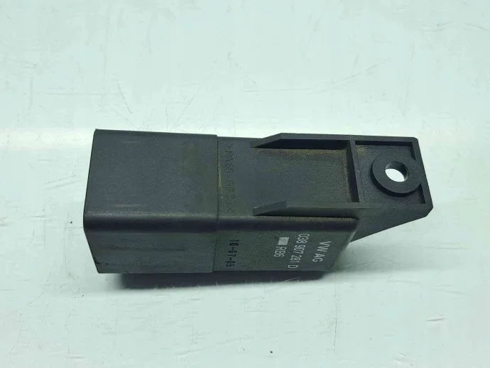 Relais Seat Leon (1P1) 038907281D image 3
