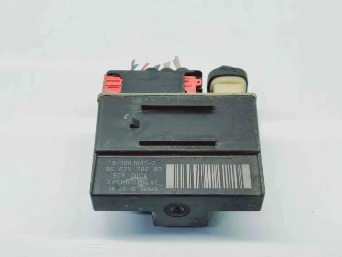 Relais Peugeot 3008 (2009-2016) 9662570880