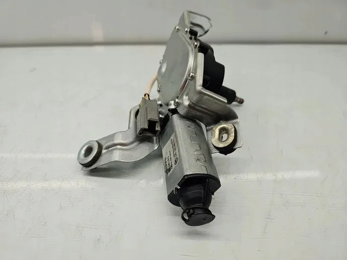 Volvo 8638163 Motor Limpa Para-Brisas Usado image 4