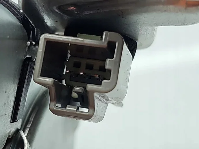 Volvo 8638163 Motor Limpa Para-Brisas Usado image 5