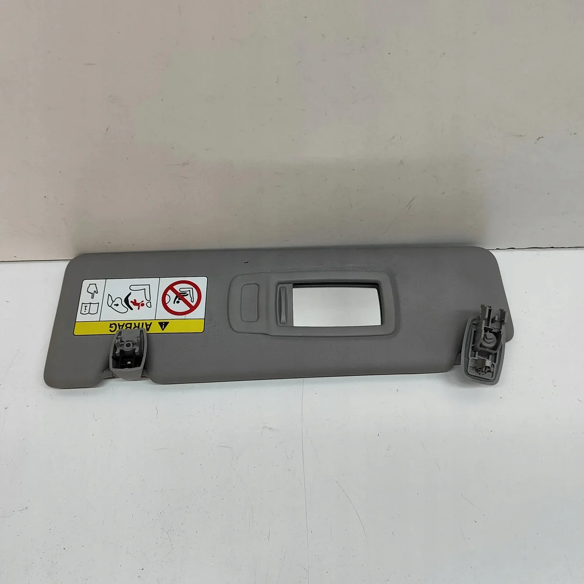 Sonnenblende Links BMW X2 (F39) 5A3D1F1