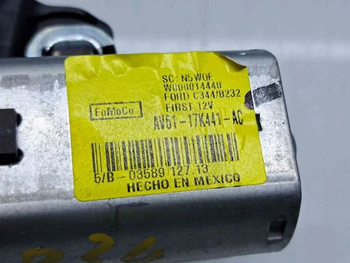 Motor limpiaparabrisas trasero Ford C-MAX II AV61-17K441-AC image 4