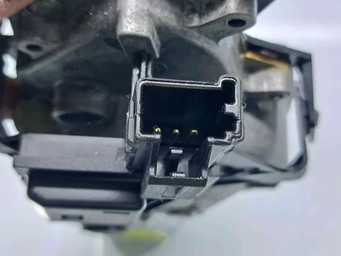 Motor limpiaparabrisas trasero Ford C-MAX II AV61-17K441-AC image 5