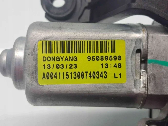 Motor Limpiaparabrisas Trasero Chevrolet Orlando 95089590 image 5