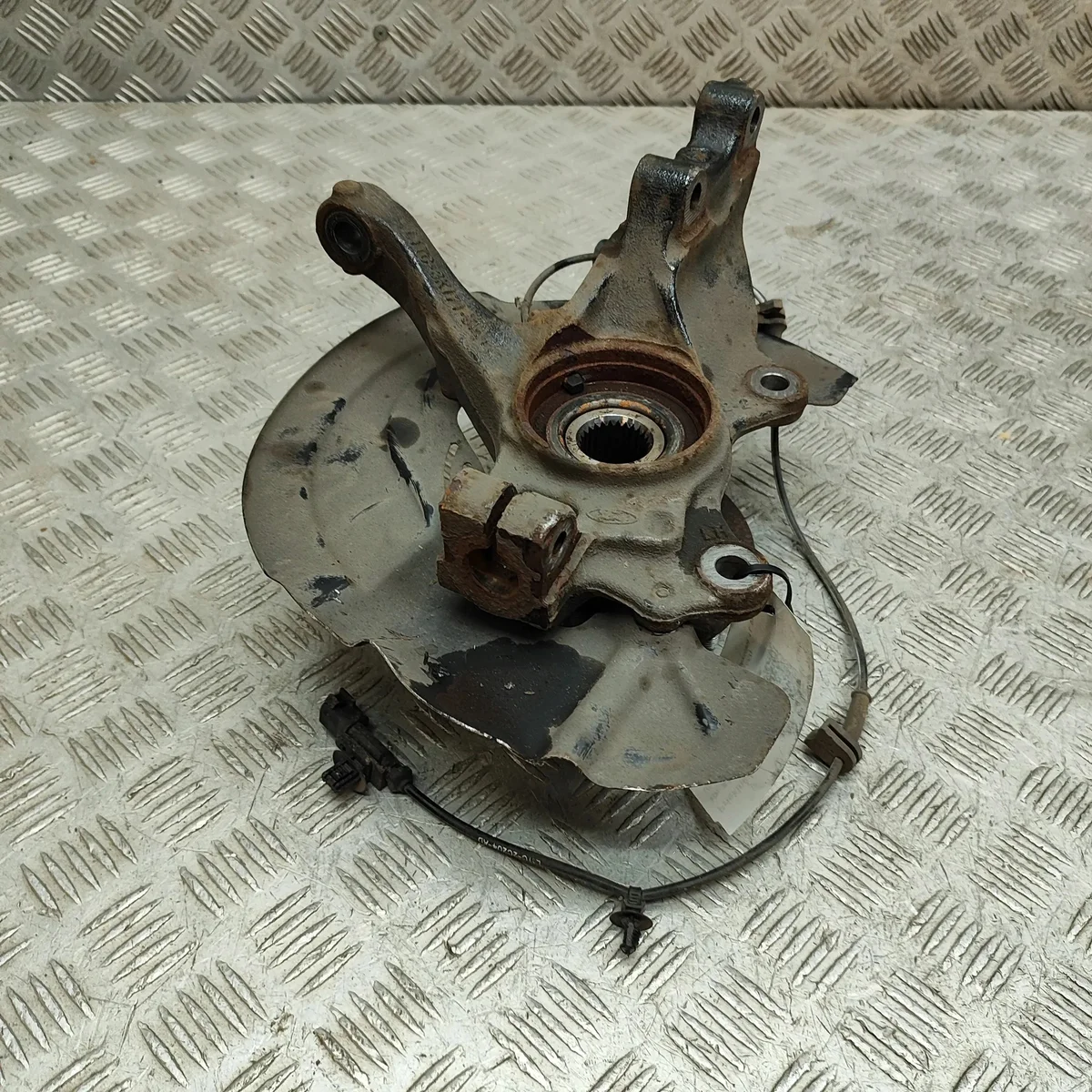 Ford Puma J2K, CF7 Cubo Roda Esquerda Dianteira image 5
