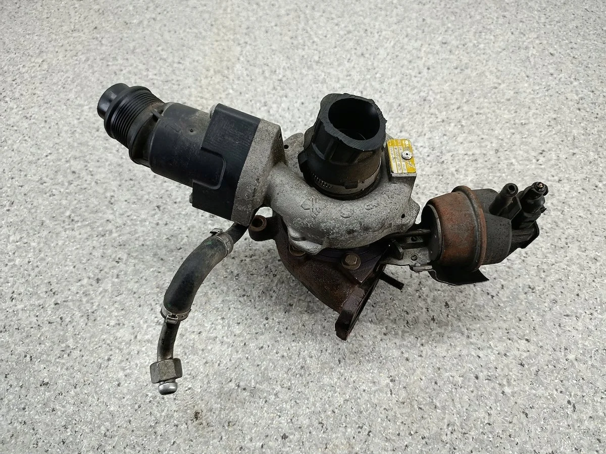 Turbo Audi A4 B8 2.0 TDI 03L145701L