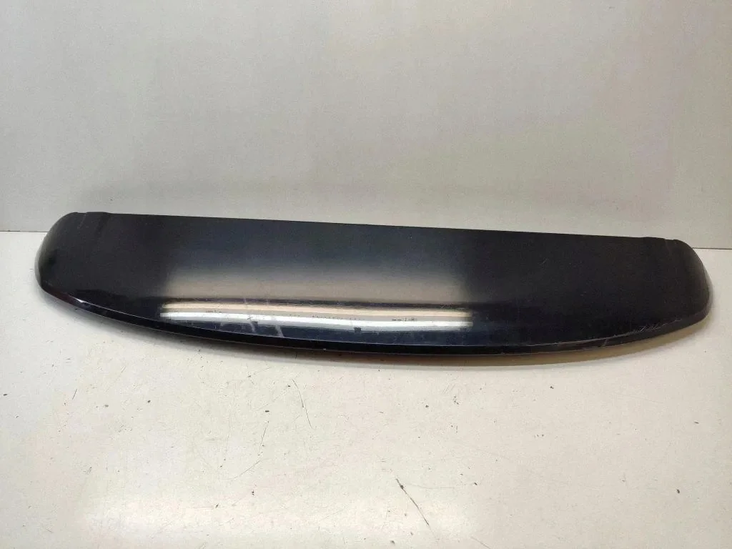 Audi 8X0971170 Spoiler baglucka Använd