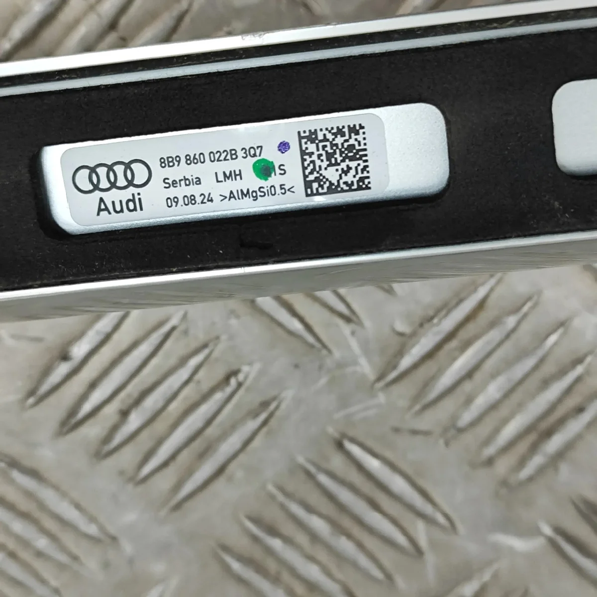 Dakdragers Audi 8B9860021B Gebruikt image 5