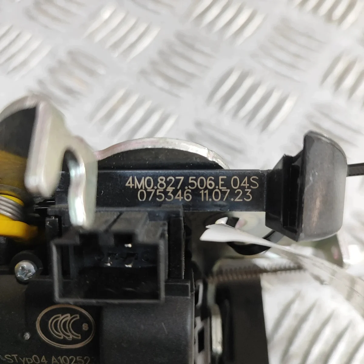 Audi Q4 Sportback Trunk Lock 4M0827506E image 6