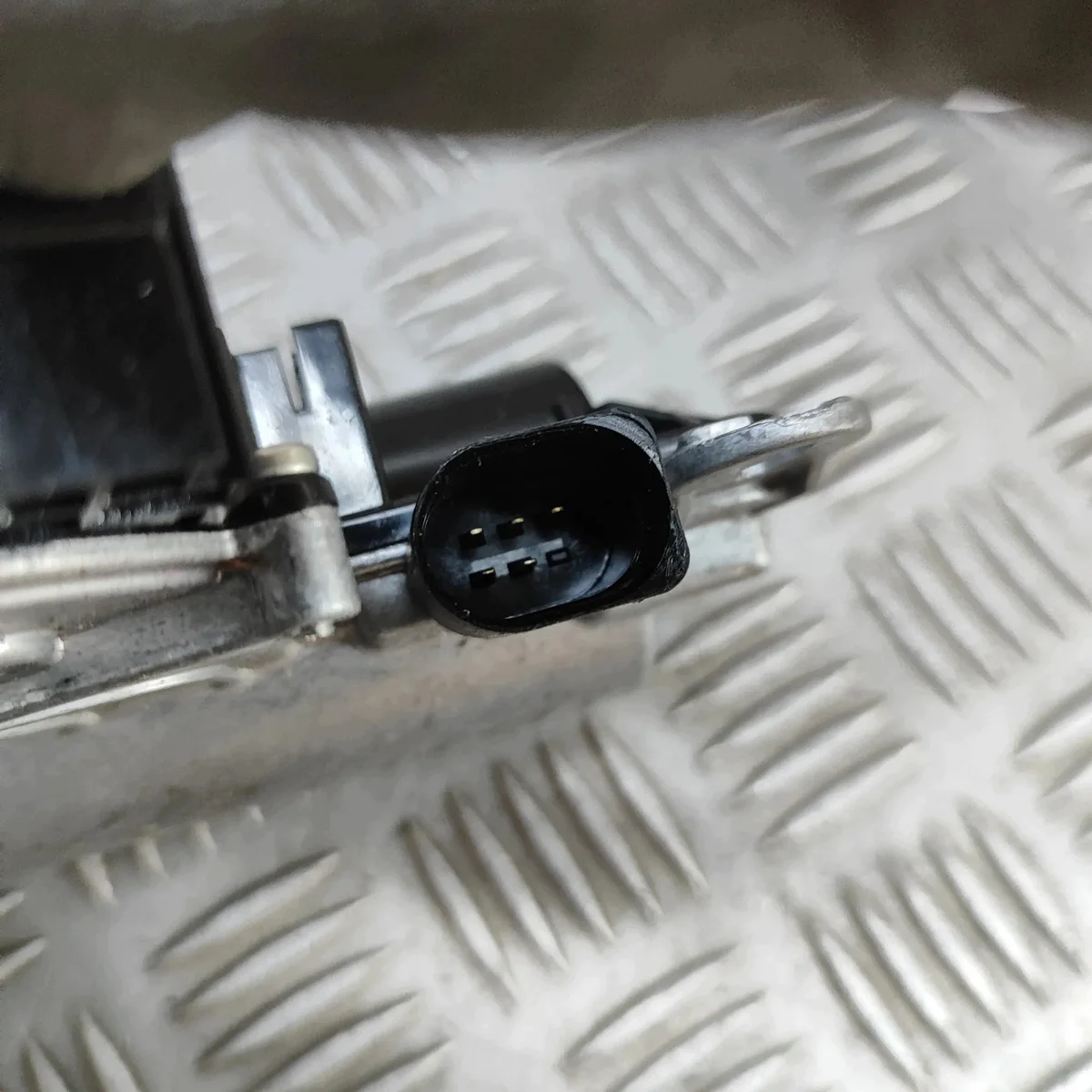 Audi Q4 Sportback Trunk Lock 4M0827506E image 7
