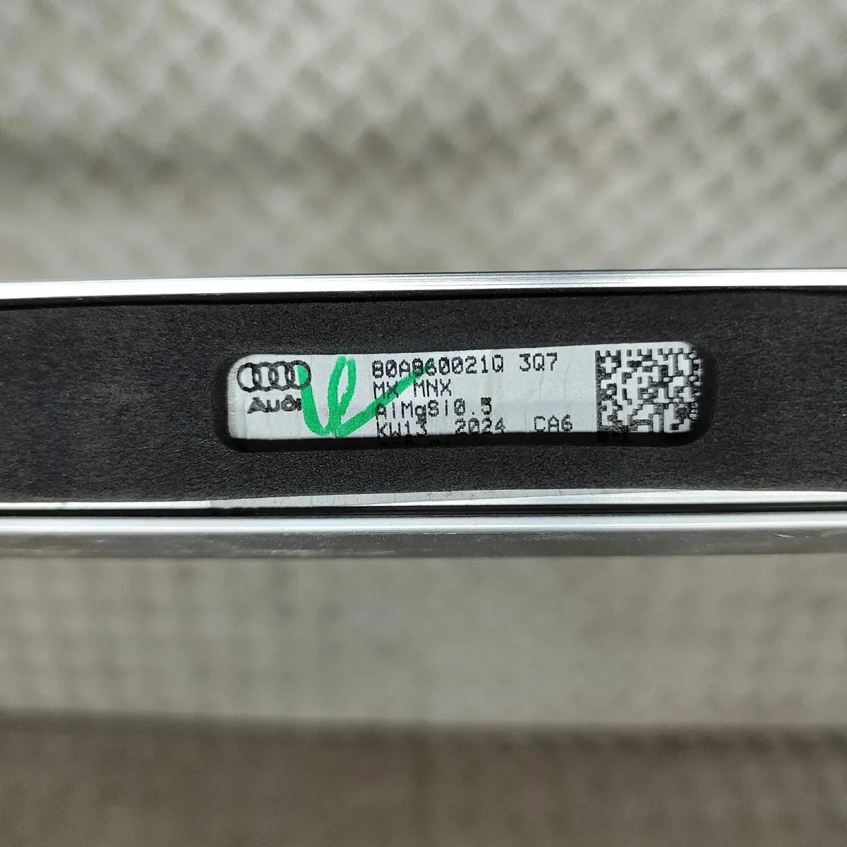 Audi Q5 FY 80A860021Q Barra Teto Usada image 7