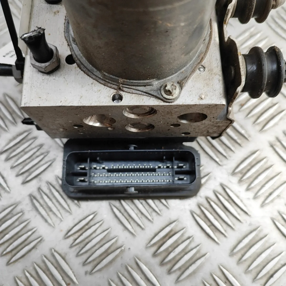 ABS Pumpe Porsche Taycan 0265296679 image 5