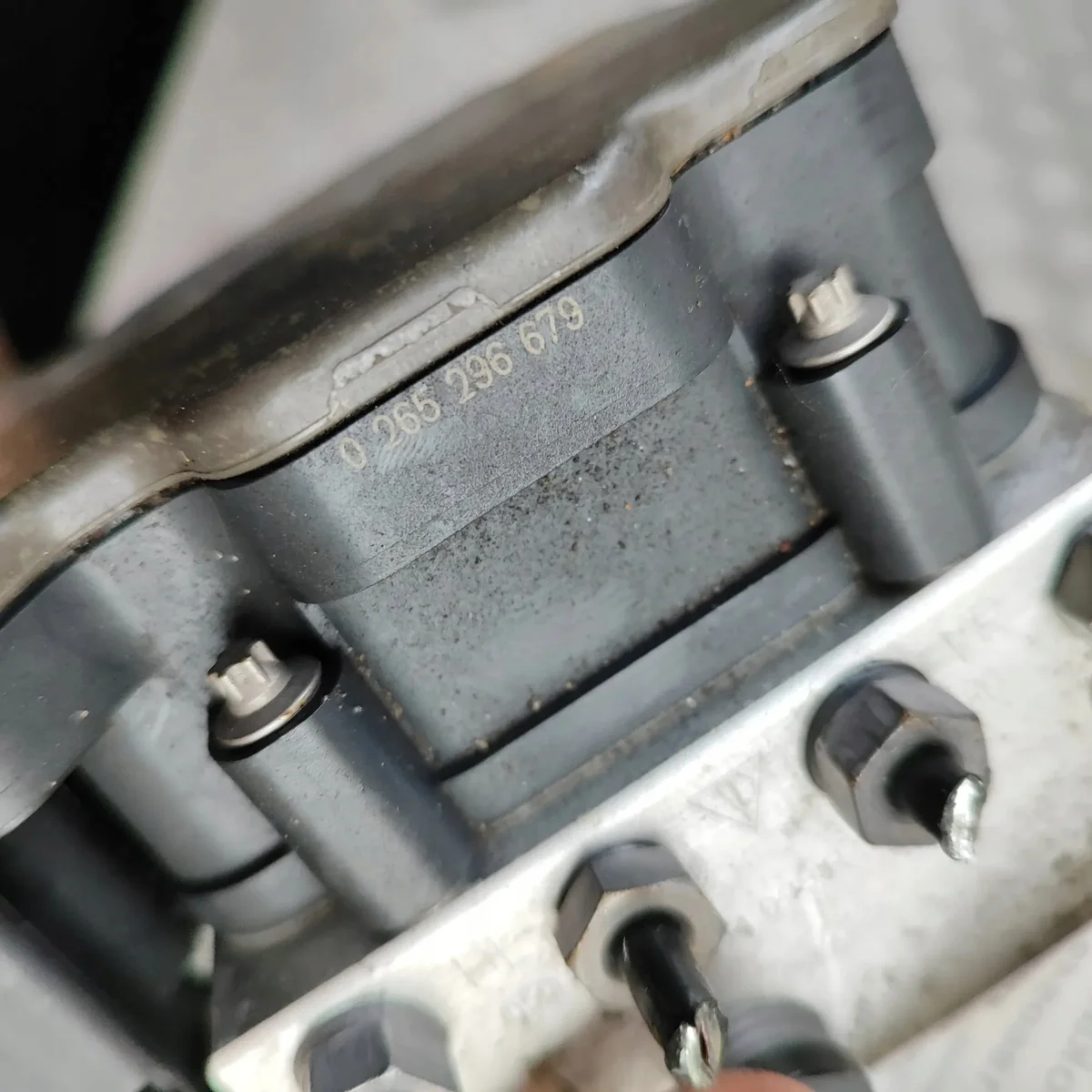 ABS Pumpe Porsche Taycan 0265296679 image 6