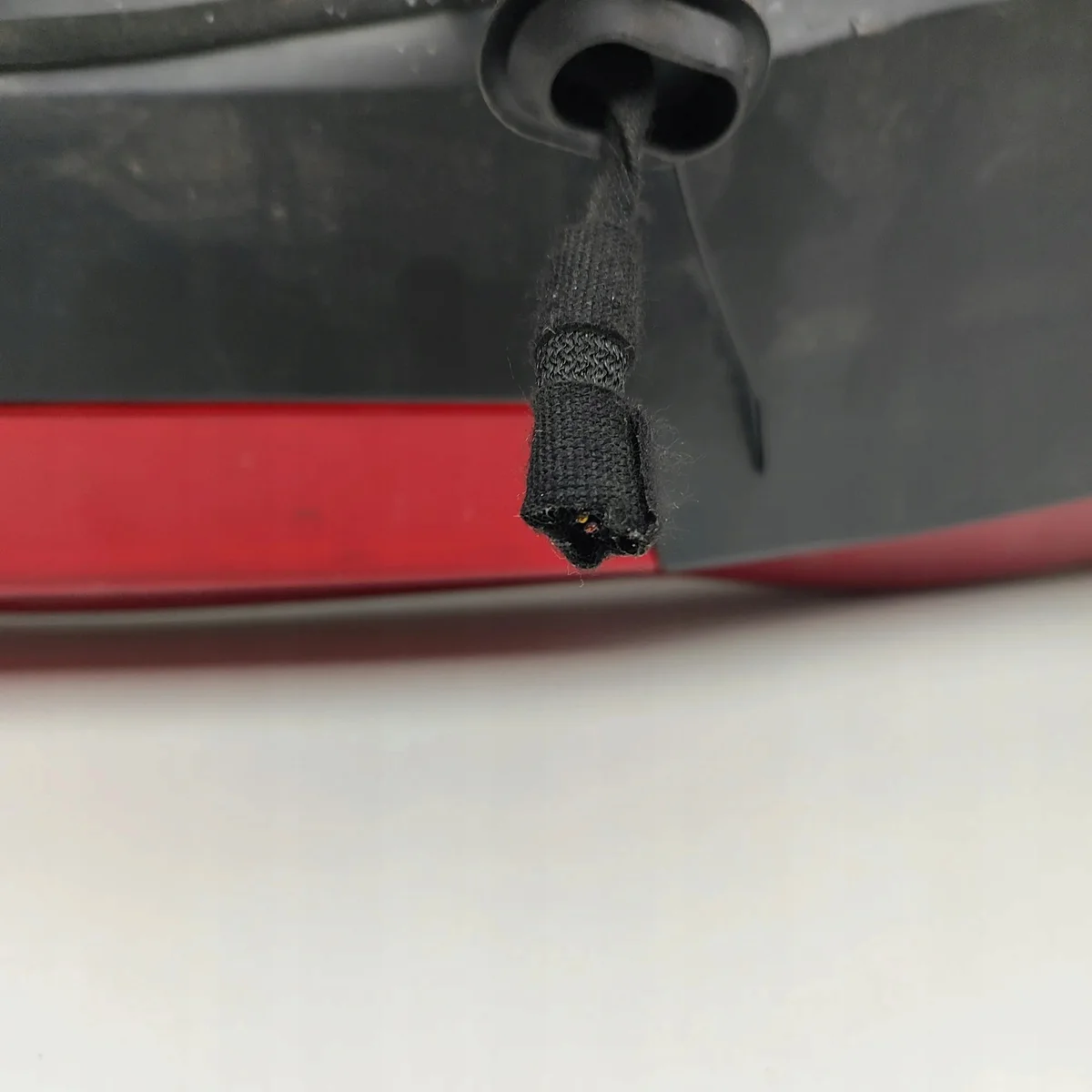 Spoiler Ford Puma J2K CF7 Usado L1TBA44210BP image 10