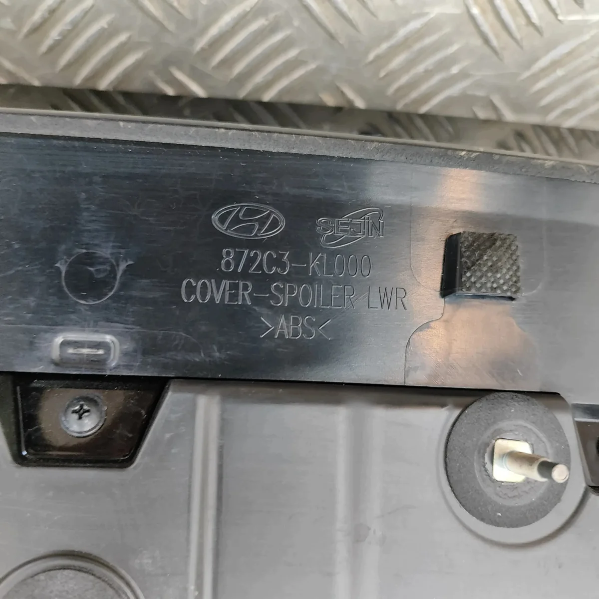 Spoiler Porta-malas Hyundai Ioniq 6 Usado image 8