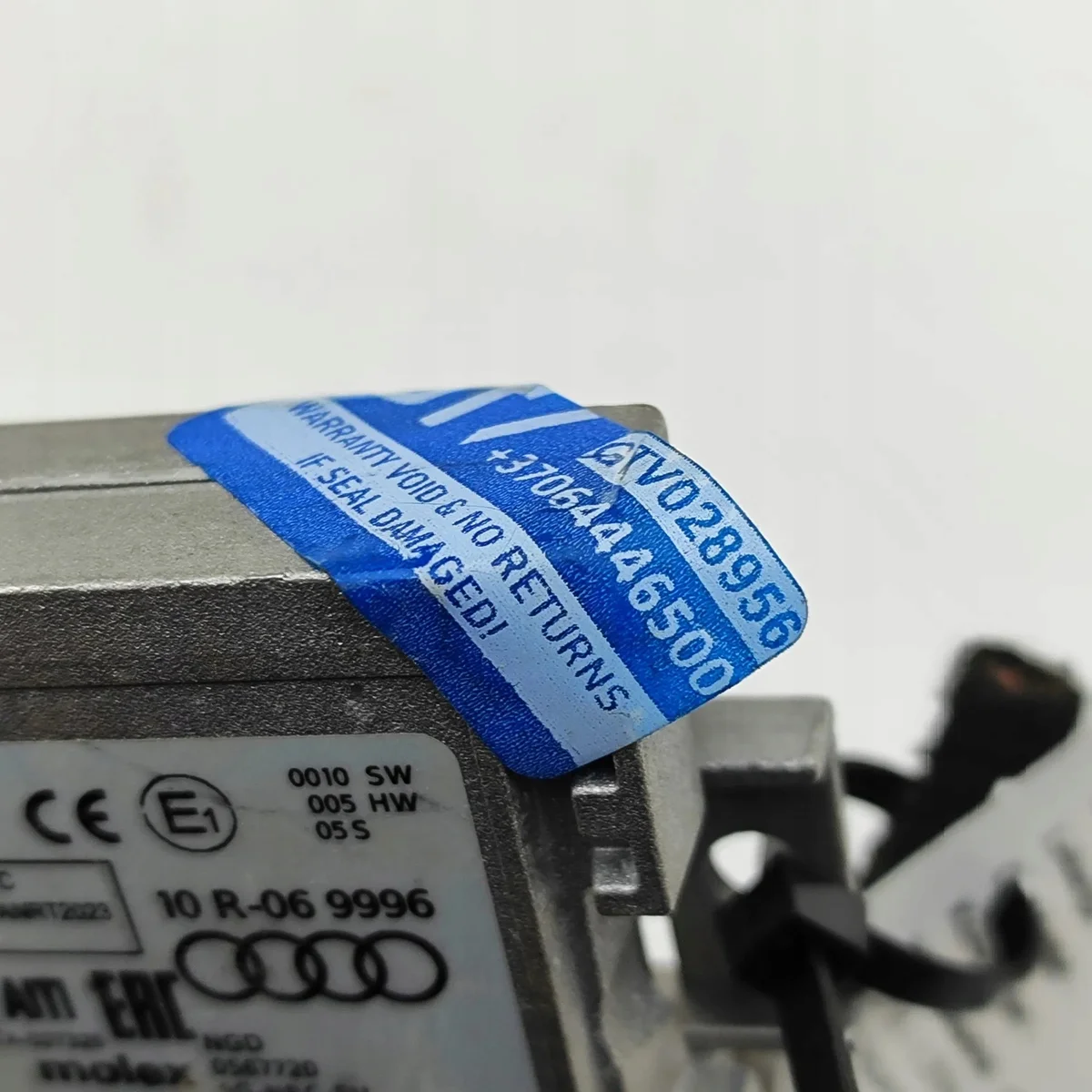 Amplificador Antena Audi A4 B9 4K0035456 Usado image 5