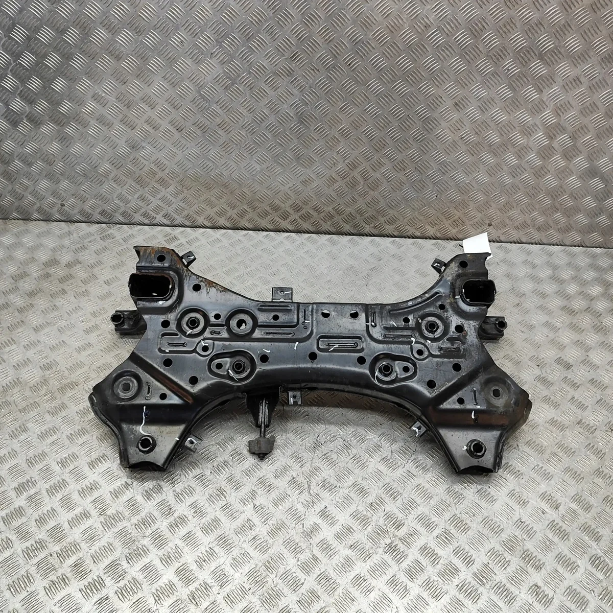 KIA CEED III Suporte Dianteiro Usado OEM image 4